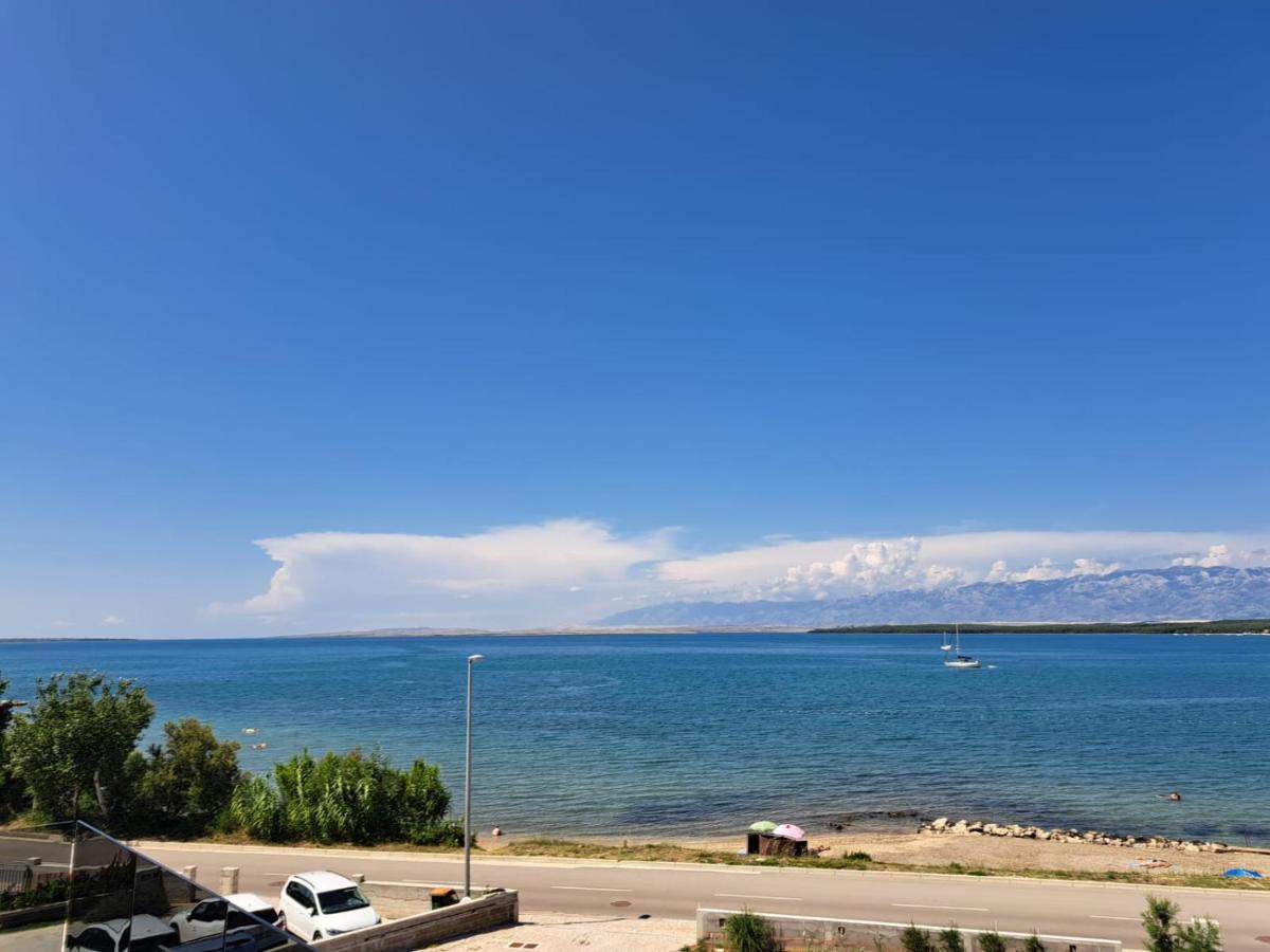 B & R Summer Breeze Apartments Nin Esterno foto