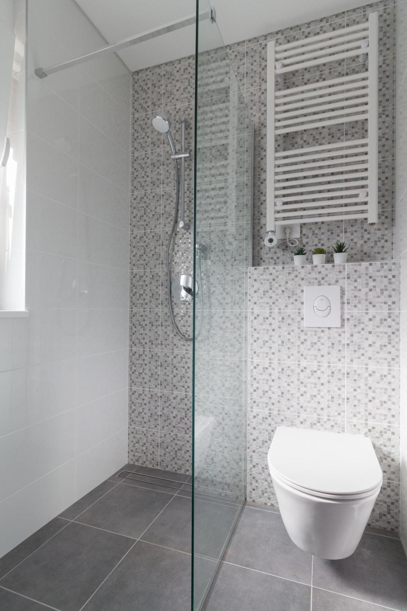 B & R Summer Breeze Apartments Nin Esterno foto